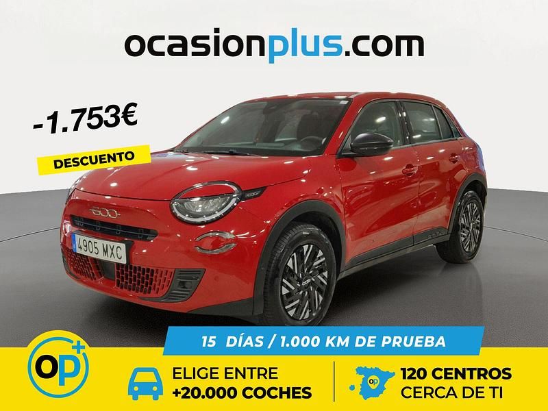 Rojo Usado 2024 Fiat 600 SUV | 19.290 € (Precio justo) - Imagen 1/4