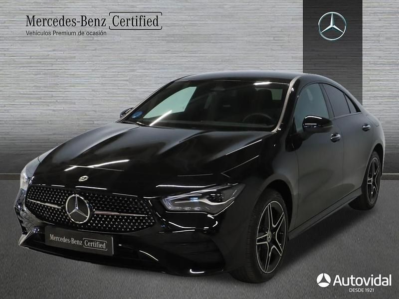 Usado Mercedes CLA250e AMG line 218 CV (160 kW) 2024 Negro Berlina