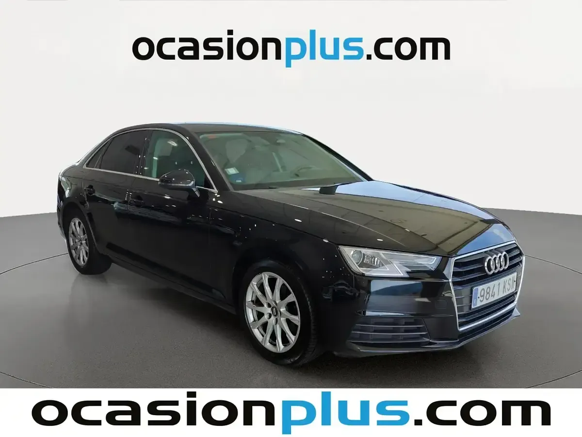 Usado Audi A4 Advanced Plus 150 CV (110 kW) 2019 Negro Berlina