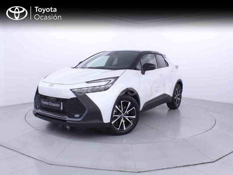 Blanco Nuevo 2025 Toyota C-HR Advance SUV | 39.450 € - Imagen 1/3