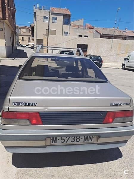 Usado Peugeot 405 110 CV (80 kW) 1991 Beige Berlina