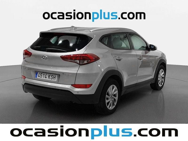 Usado Hyundai Tucson 115 CV (84 kW) 2018 Gris SUV