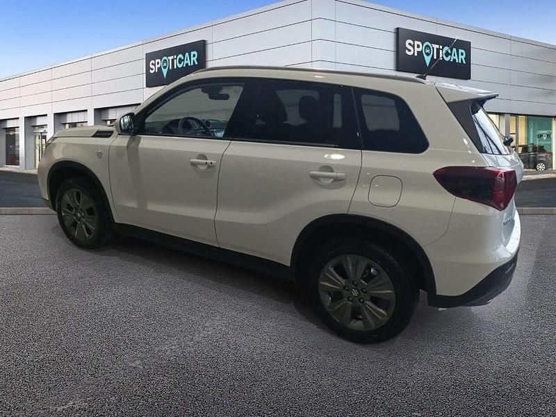 Usado Suzuki Vitara 129 CV (94 kW) 2024 Blanco SUV