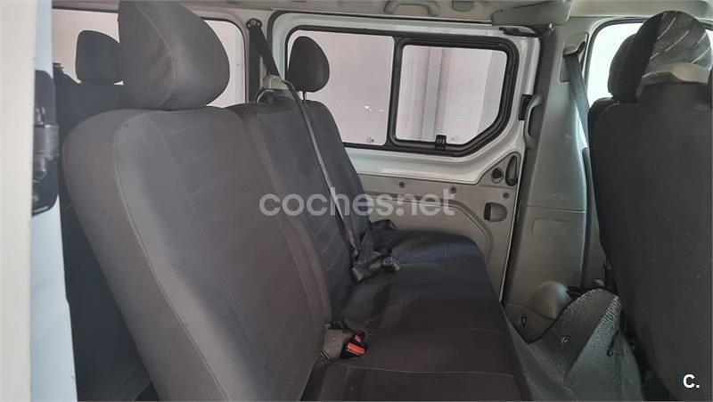 Usado Renault Trafic 120 CV (88 kW) 2019 Blanco Monovolumen
