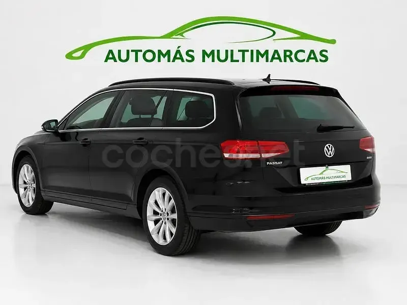 Usado VW Passat Advance 150 CV (110 kW) 2018 Negro Familiar