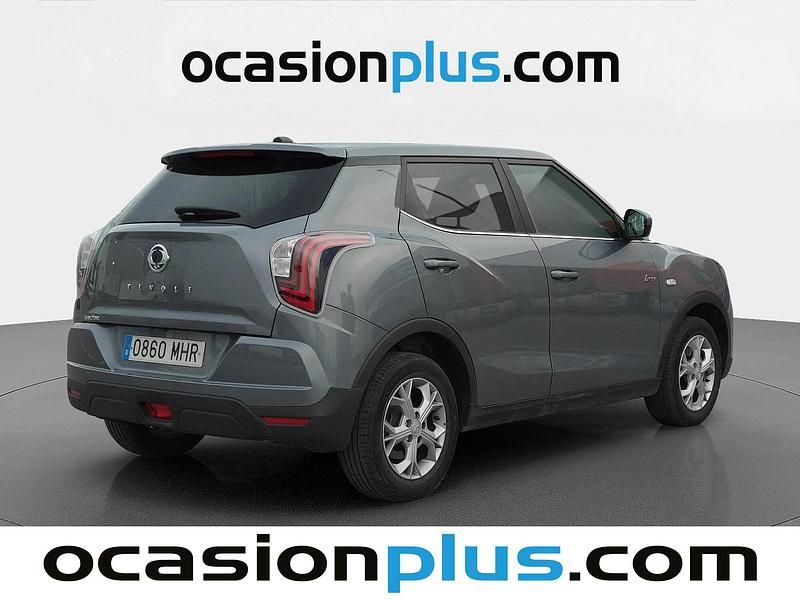 Usado Ssangyong (KGM) Tivoli 128 CV (94 kW) 2023 Gris SUV
