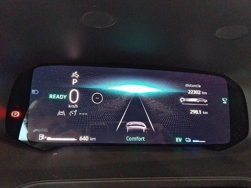 Usado Renault Captur Techno 145 CV (106 kW) 2025 Rojo SUV