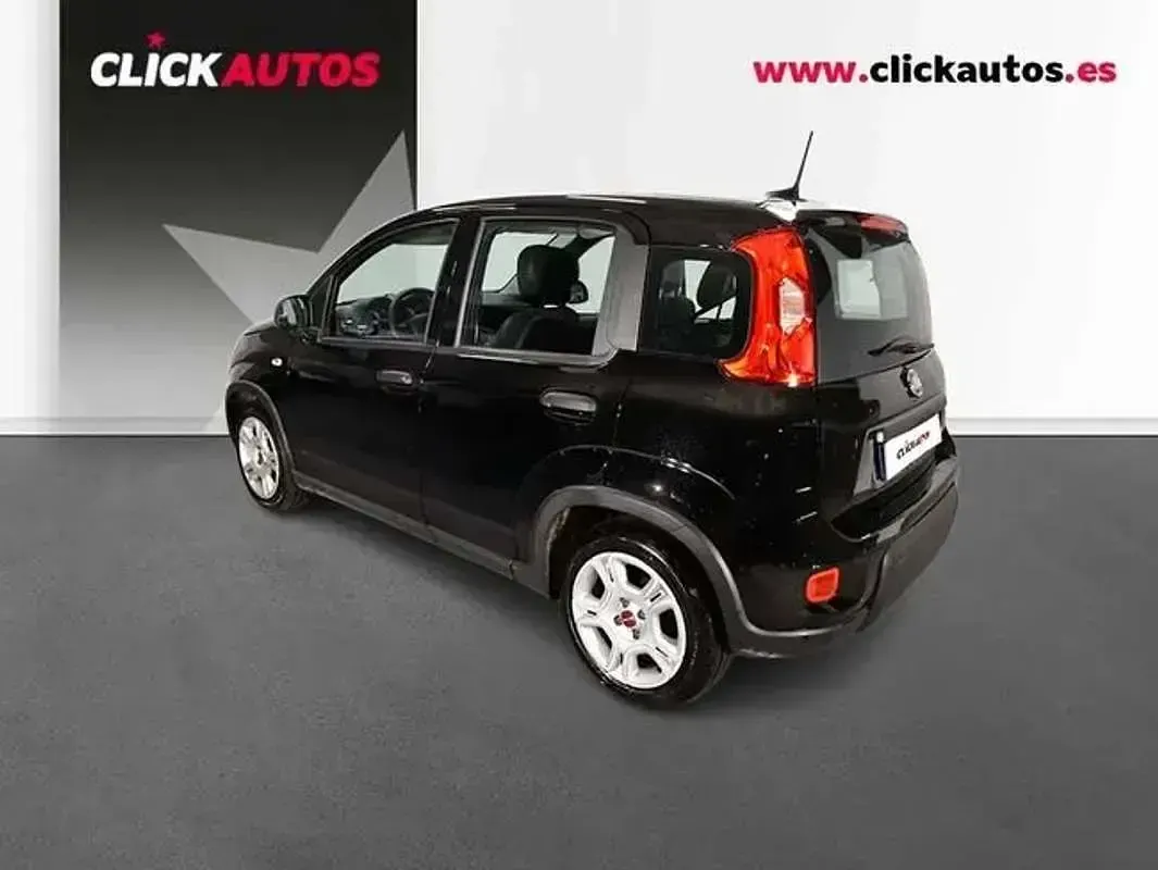 Usado Fiat Panda 71 CV (52 kW) 2024 Negro Utilitario