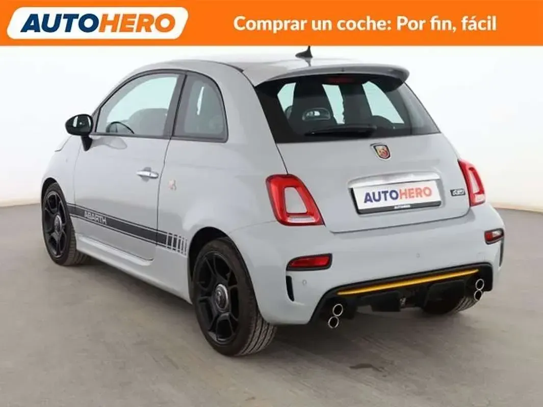 Usado Abarth 595 165 CV (121 kW) 2022 Gris Berlina