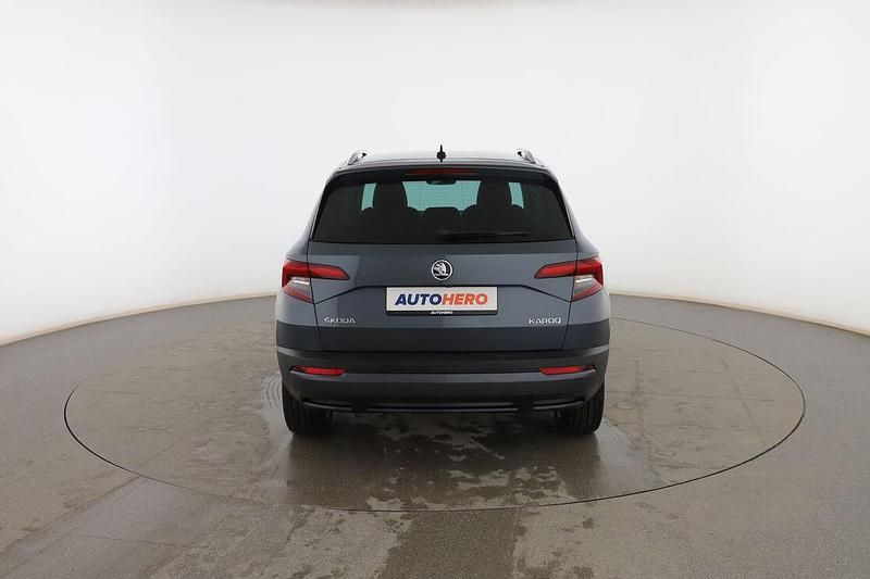 Usado Skoda Karoq Style 150 CV (110 kW) 2018 Gris SUV