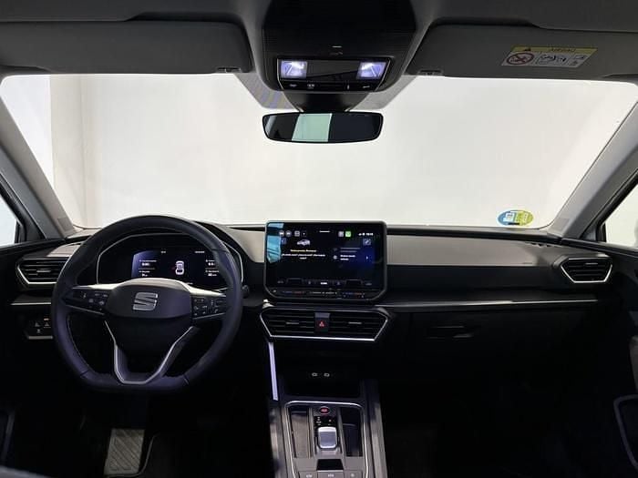 Usado Seat Leon Style 116 CV (85 kW) 2025 Gris