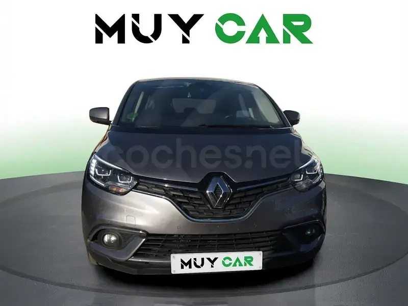 Usado Renault Scénic Zen 130 CV (95 kW) 2017 Gris / plata Monovolumen