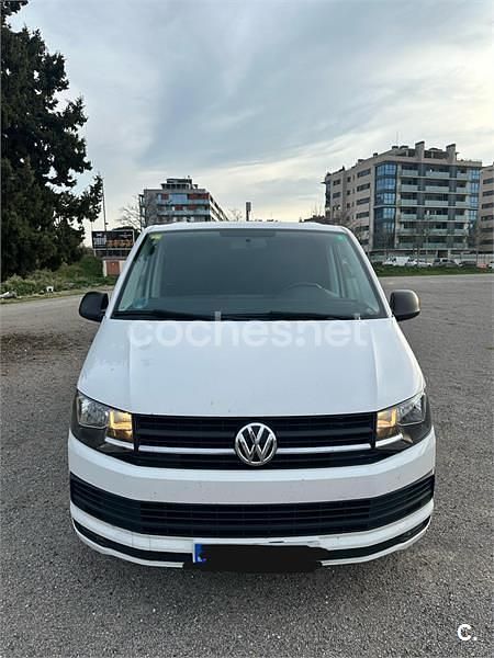 Blanco Usado 2017 VW Multivan Trendline Van | 27.900 € (Super precio) - Imagen 1/4