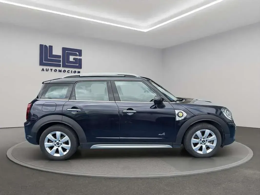Usado Mini Cooper Countryman 220 CV (161 kW) 2022 Negro SUV