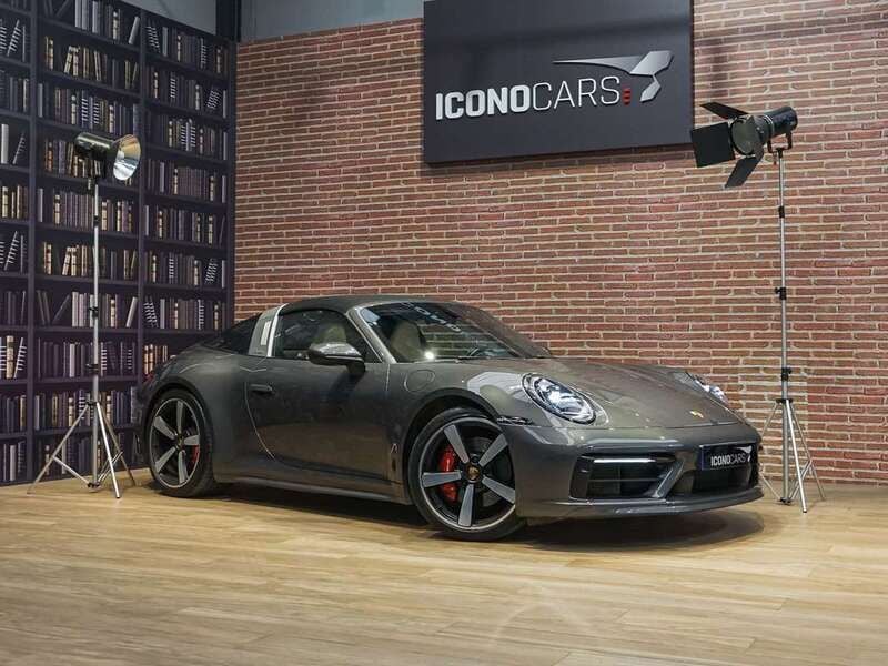 Gris / plata Usado 2022 Porsche 911 Targa 4S Descapotable | 189.900 € - Imagen 1/4