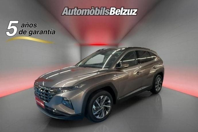 Gris Usado 2024 Hyundai Tucson SUV | 27.490 € (Precio justo) - Imagen 1/4