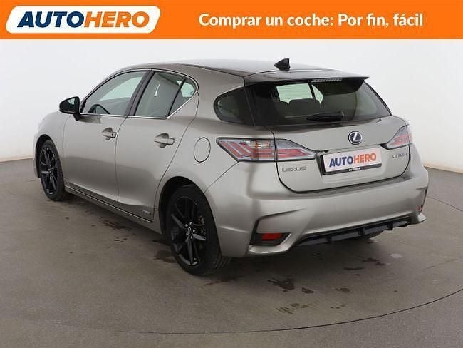 Usado Lexus CT200h Sport Line 136 CV (100 kW) 2016 Plateado Berlina