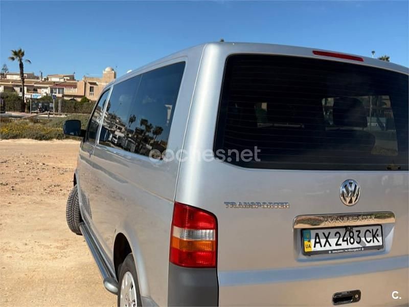 Usado VW Transporter 104 CV (76 kW) 2006 Gris / plata Van