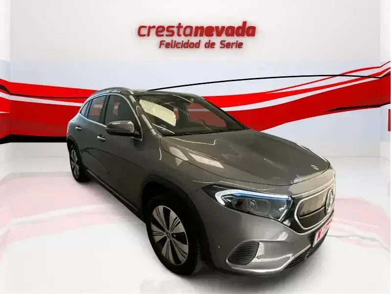 Usado Mercedes EQA300 167 kW (228 CV) 2023 Gris SUV