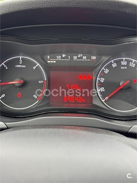 Usado Opel Corsa Expression 75 CV (55 kW) 2016 Blanco Berlina