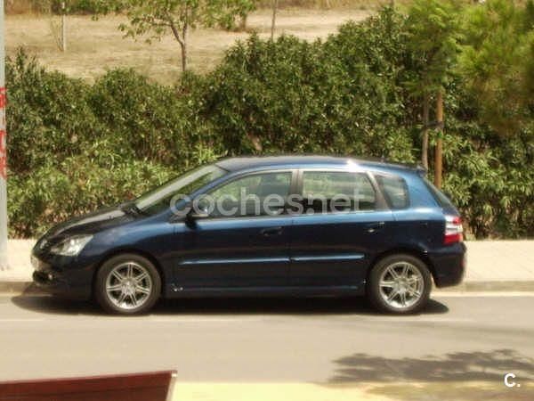 Azul Usado 2005 Honda Civic ES Berlina | 3600 € (Precio justo) - Imagen 1/4