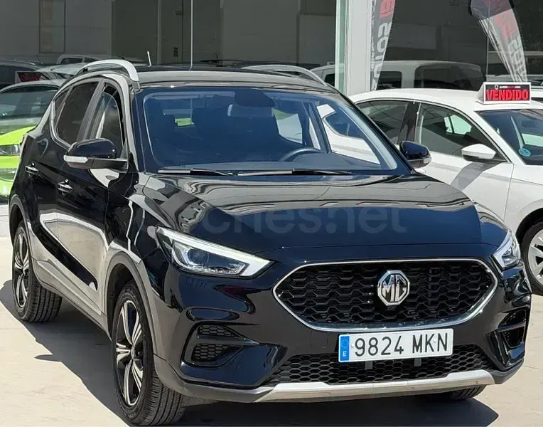 Usado MG ZS Luxury 106 CV (77 kW) 2023 Negro SUV