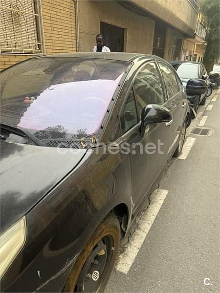 Usado Citroën C4 Exclusive 110 CV (80 kW) 2006 Negro Berlina