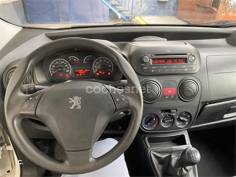 Usado Peugeot TePee Access 80 CV (58 kW) 2016 Blanco Monovolumen