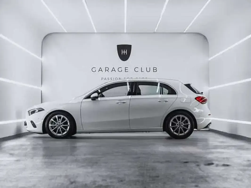 Usado Mercedes A180 116 CV (85 kW) 2018 Blanco Utilitario