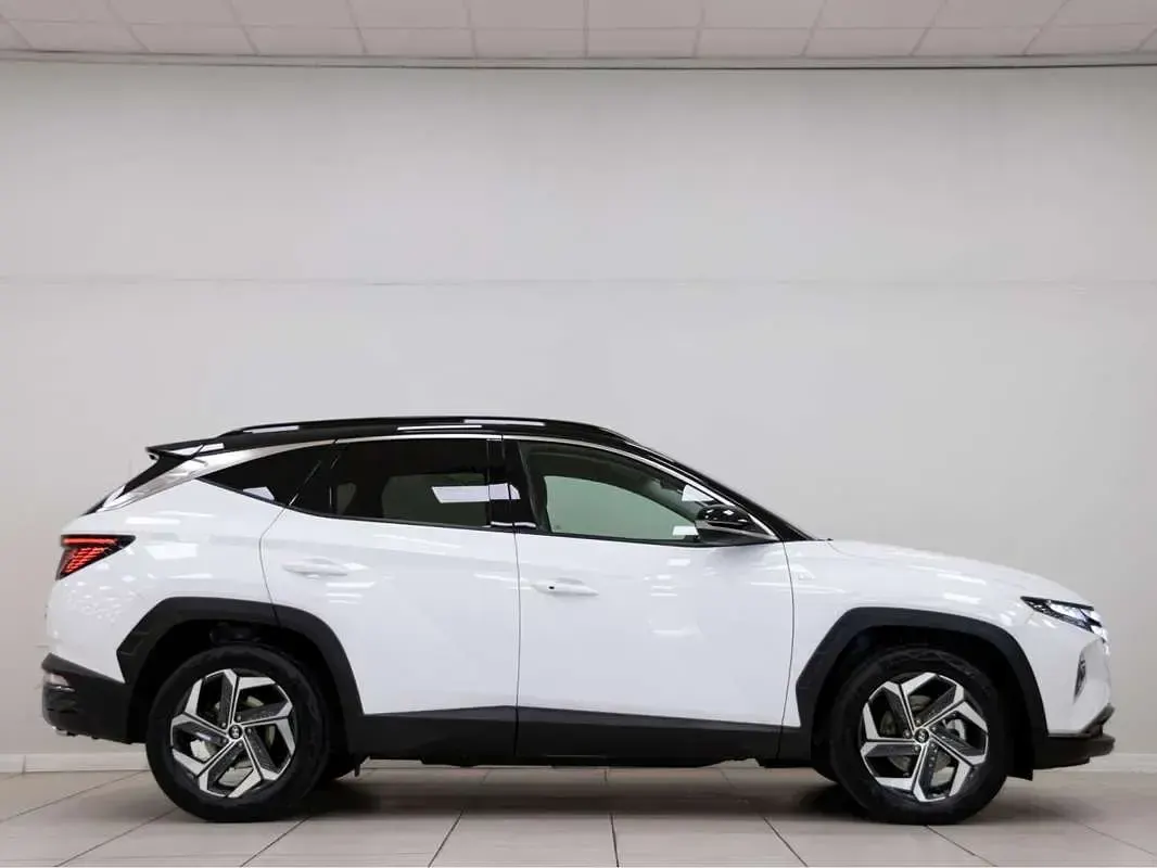 Usado Hyundai Tucson 230 CV (169 kW) 2021 Blanco SUV