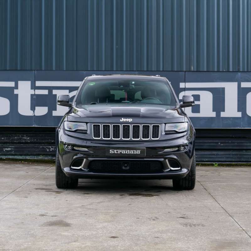 Usado Jeep Grand Cherokee SRT 468 HP (344 kW) 2015 Preto SUV
