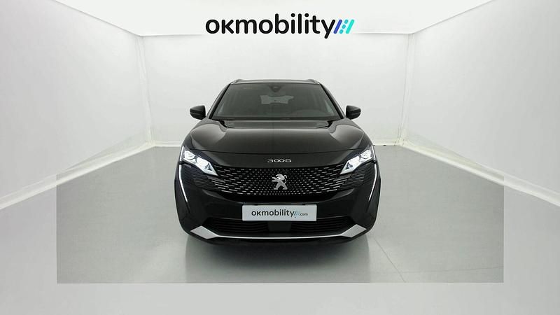 Usado Peugeot 3008 GT 300 CV (220 kW) 2022 Negro perla nera SUV