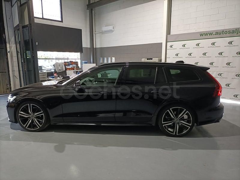 Usado Volvo V60 R-Design 190 CV (139 kW) 2019 Negro Familiar