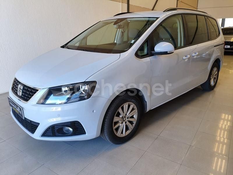 Usado Seat Alhambra Style 150 CV (110 kW) 2022 Gris / plata Monovolumen