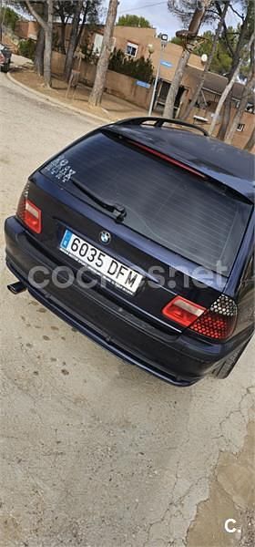 Usado BMW 320 136 CV (100 kW) 2001 Azul Familiar