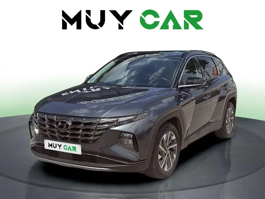 Usado Hyundai Tucson Style 136 CV (100 kW) 2021 Gris SUV