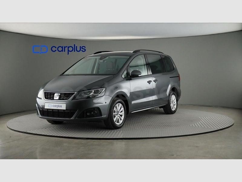 Usado Seat Alhambra Style 150 CV (110 kW) 2021 Gris indium (metalizado) Monovolumen