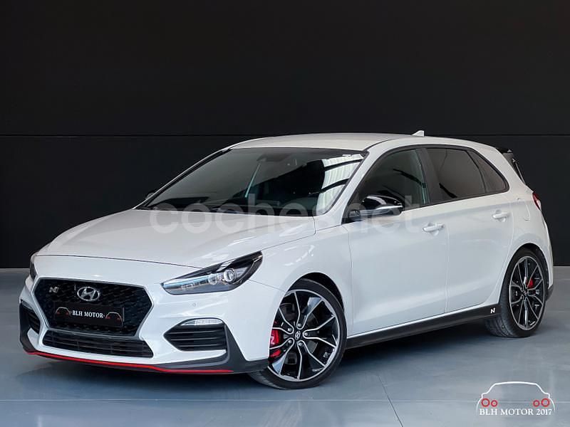 Blanco Usado 2018 Hyundai i30 N Performance Berlina | 23.990 € (Precio justo) - Imagen 1/4