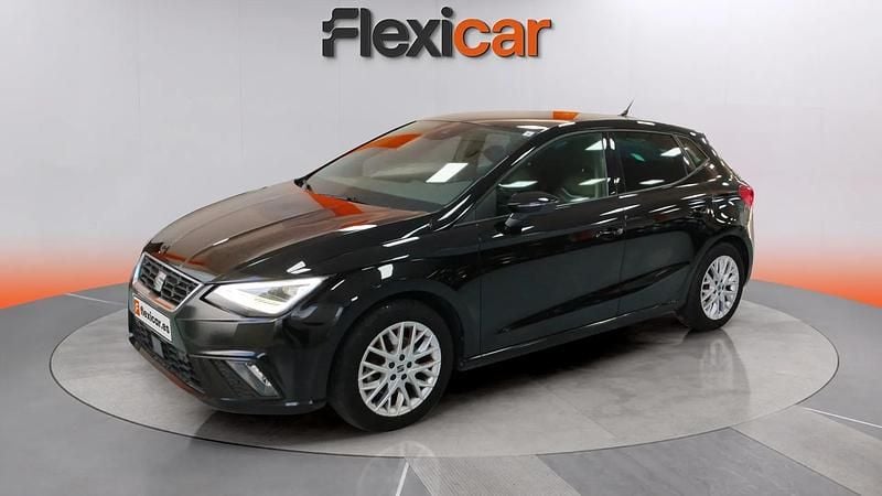 Usado Seat Ibiza FR 116 CV (85 kW) 2024 Negro Berlina
