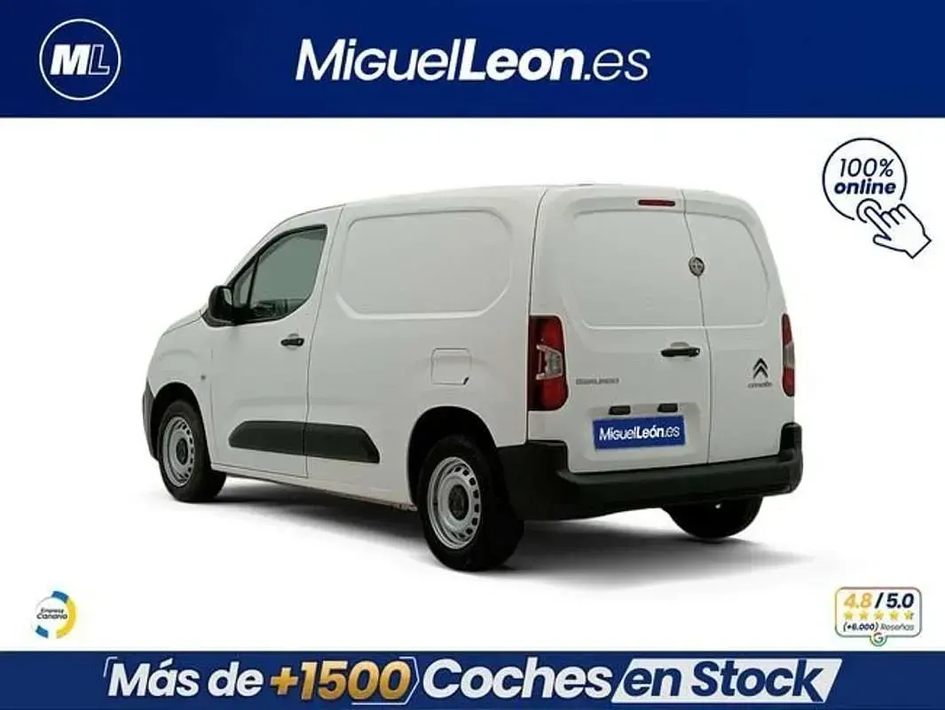 Usado Citroën Berlingo 101 CV (74 kW) 2022 Blanco Monovolumen