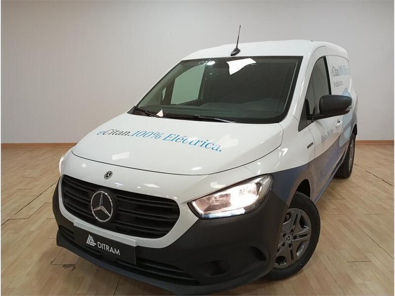 Blanco Usado 2025 Mercedes eCitan Berlina | 23.500 € (Buen precio) - Imagen 1/4