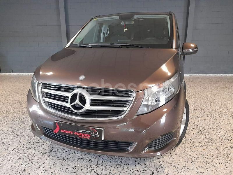 Marrón Usado 2017 Mercedes V220 Monovolumen | 43.000 € (Caro) - Imagen 1/4