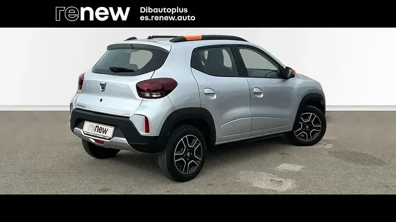 Usado Dacia Spring Comfort Plus 33 kW (45 CV) 2021 Gris Utilitario