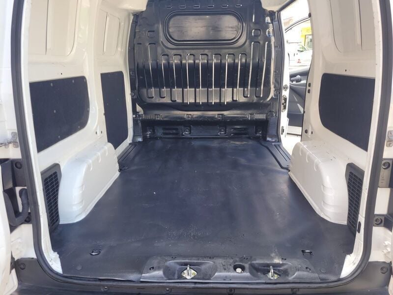 Blanco Usado 2018 Nissan NV200 Comfort Van | 11.500 € (Buen precio) - Imagen 1/4