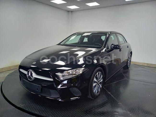 Negro Usado 2021 Mercedes A180 Berlina | 18.890 € (Super precio) - Imagen 1/4