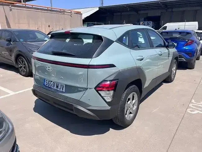 Usado Hyundai Kona 141 CV (103 kW) 2023 Verde SUV