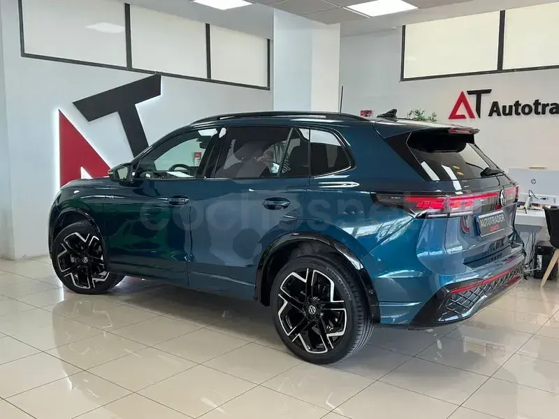 Usado VW Tiguan R-line 193 CV (141 kW) 2024 Azul SUV