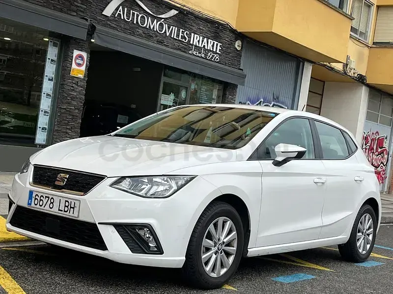 Usado Seat Ibiza Style 95 CV (69 kW) 2019 Blanco Utilitario