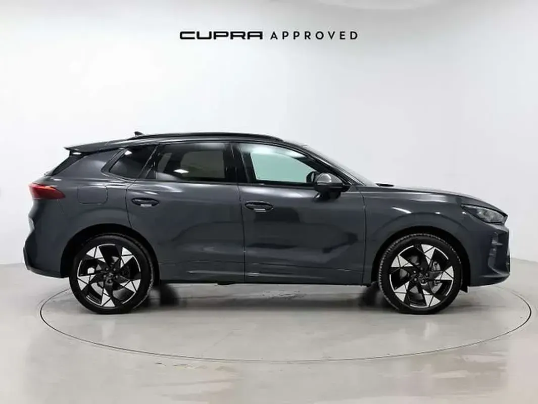 Usado Cupra Terramar 204 CV (150 kW) 2025 Gris SUV