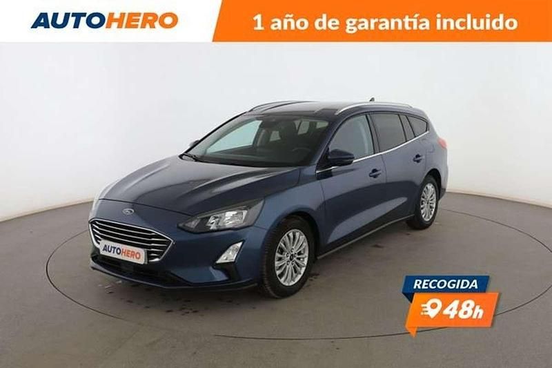 Usado Ford Focus Titanium 121 CV (88 kW) 2020 Azul Familiar